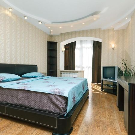 Househome Киев Экстерьер фото