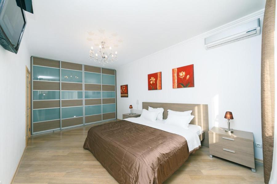 Househome Киев Экстерьер фото