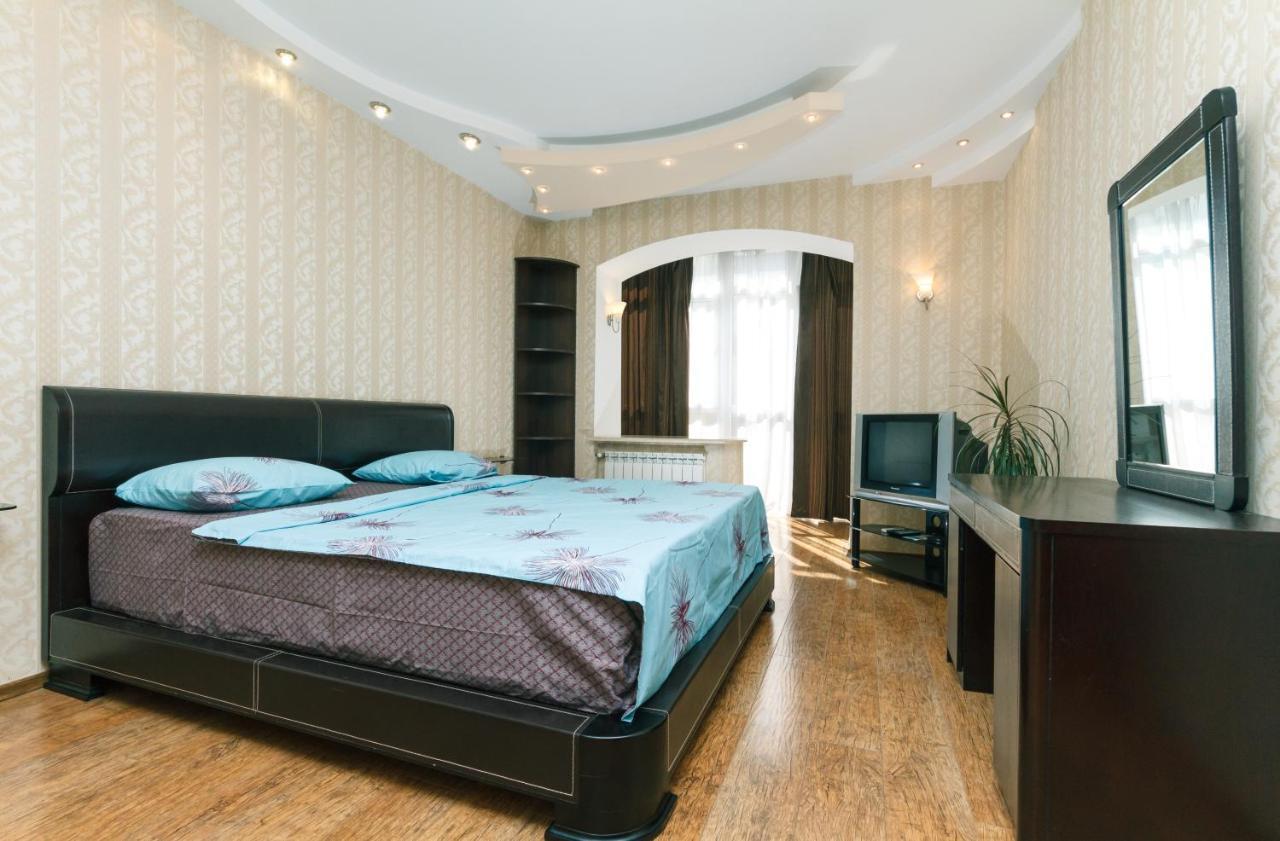 Househome Киев Экстерьер фото