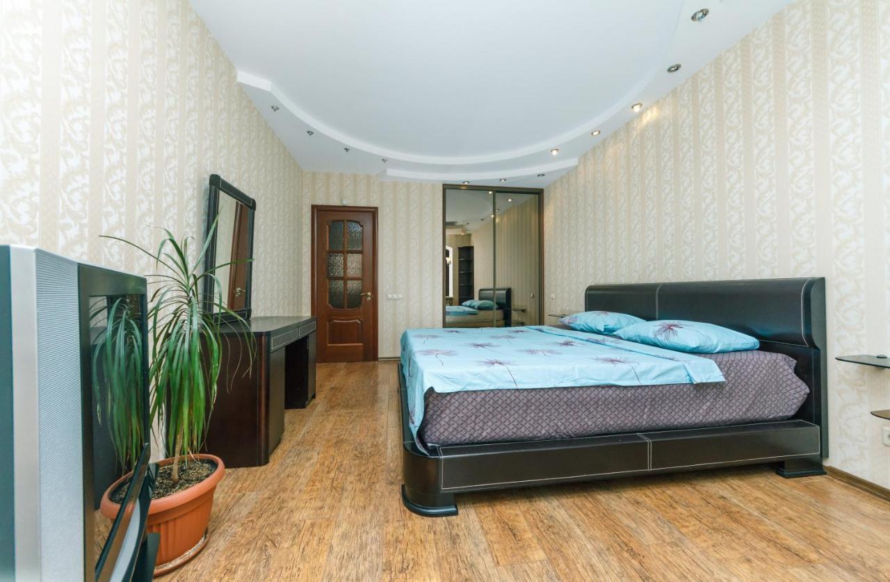 Househome Киев Экстерьер фото